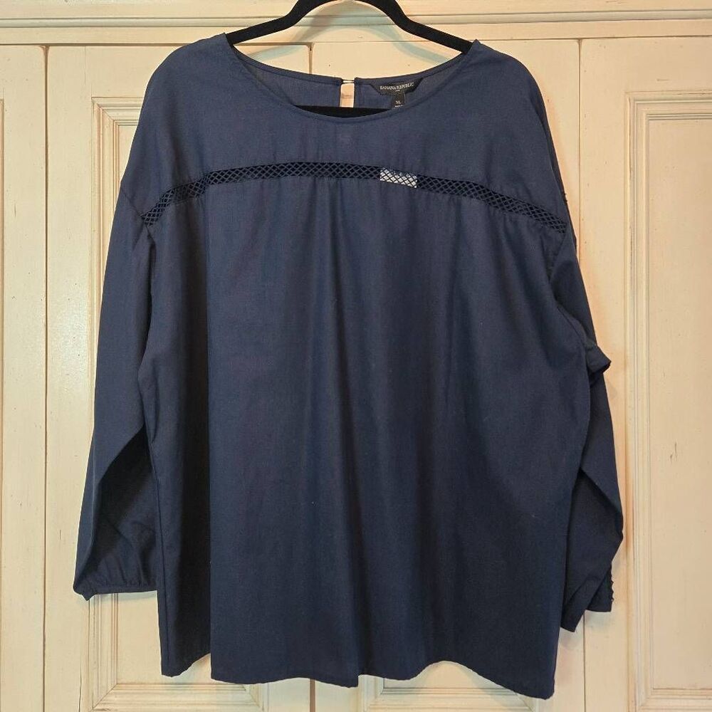 NWT Banana Republic Navy Blue Long Sleeve Top Lattice Design XL